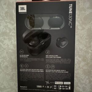 Jbl Harman tune 130 NC pure bass